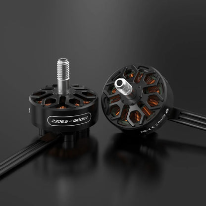 SpeedyBee 2306.5-1800KV Motor Master5V2 5 inch FPV